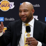 El entrenador de los Lakers, Darvin Ham, sigue siendo positivo sobre su equipo en medio de rumores comerciales: "Amamos a todos en nuestra lista"
