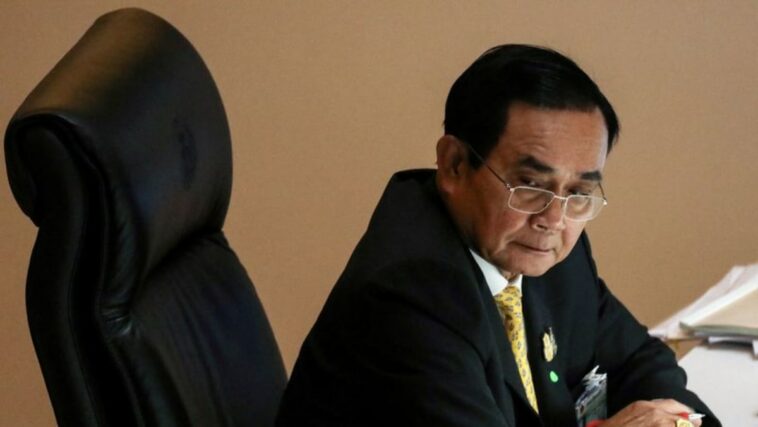 El primer ministro tailandés, Prayut Chan-o-cha, sobrevive a la cuarta moción de censura en el parlamento