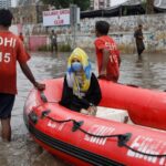 Inundaciones en Pakistán matan a decenas mientras lluvias monzónicas azotan el país