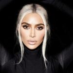 Kim Kardashian saca el remake del icónico vestido que deja al descubierto los senos de Madonna