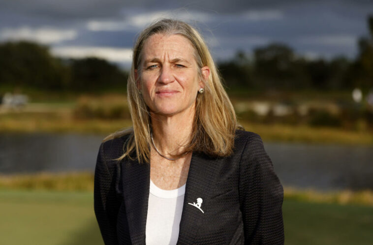 La comisionada de la LPGA, Mollie Marcoux Samaan, dijo que atendería la llamada de LIV Golf