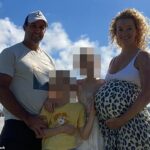 Lauren Verona, madre de tres hijos (vista aquí con su pareja Ryan Gaylard), dirigía un estudio de yoga de alto perfil, murió después de dar a luz a una niña sana.