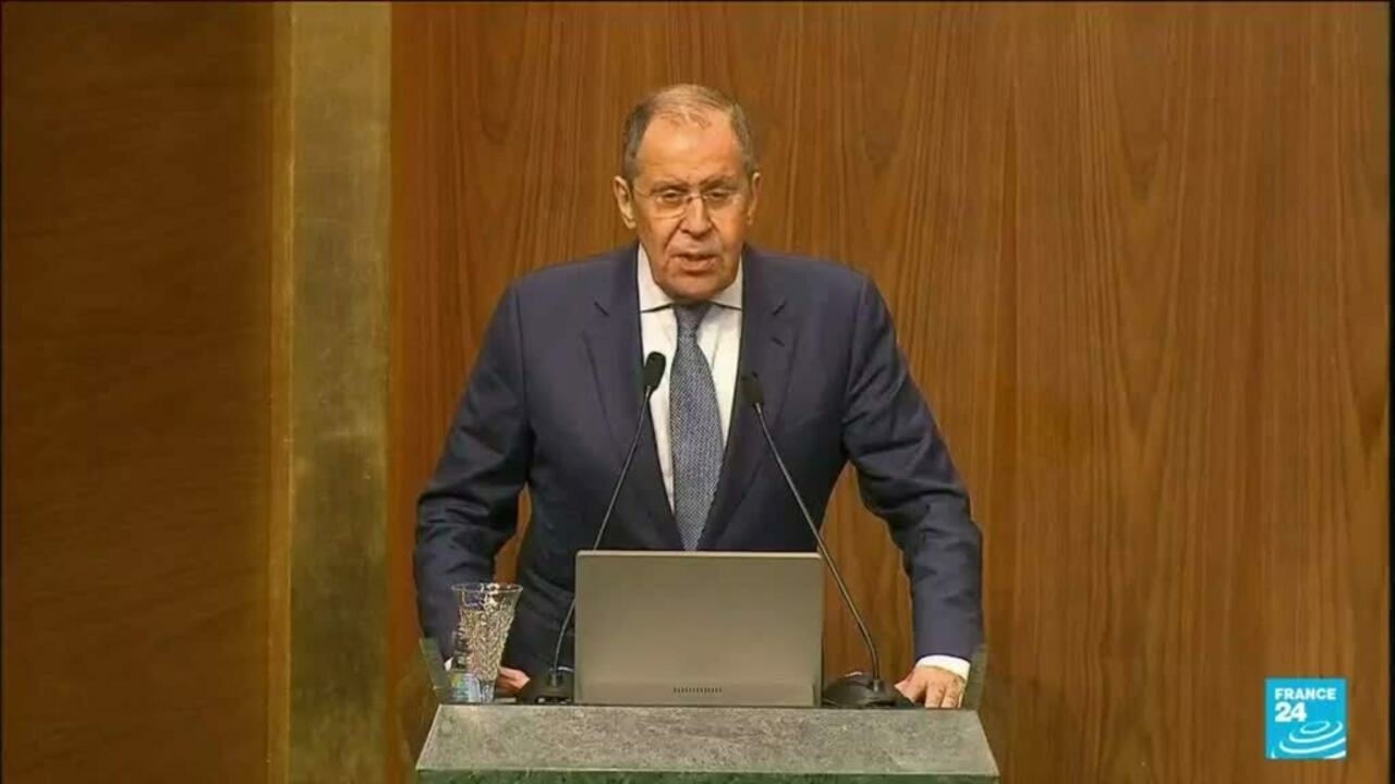 Lavrov ofrece garantías sobre suministros de cereales rusos en visita a El Cairo
