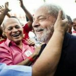 Lula Participa en Desfile Cívico de la Independencia en Salvador