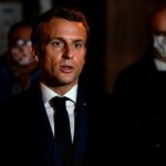 Macron nombra al ministro COVID como la nueva cara de la política del gobierno