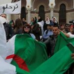 Manifestantes libios asaltan e incendian el parlamento en Tobruk |  The Guardian Nigeria Noticias