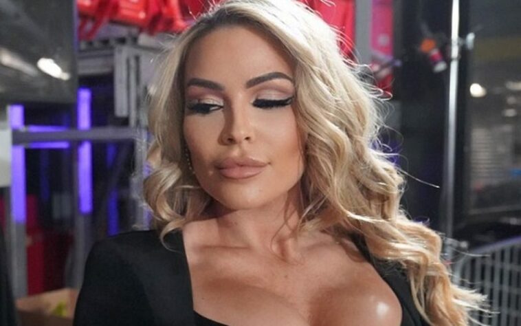 Natalya tiene un gran calor con los escritores y productores de la WWE debido a su comportamiento detrás del escenario