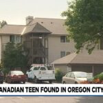 Según los informes, la adolescente resultó ilesa cuando la policía la descubrió en este hotel de Orgon City, ubicado a casi 1,000 millas de su casa en Alberta.