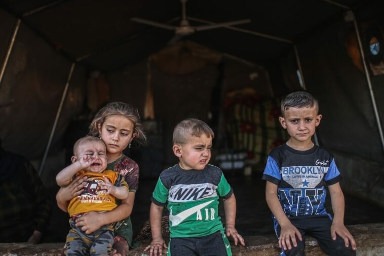 ONU: 2.000 niños soldados reclutados en Siria en 2021