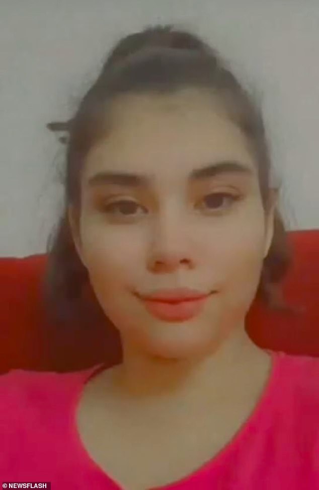 Ariana Lashkari, de 15 años, (en la foto) fue asesinada con una escopeta por su padre en Nurabad, sur de Irán, el 27 de junio.