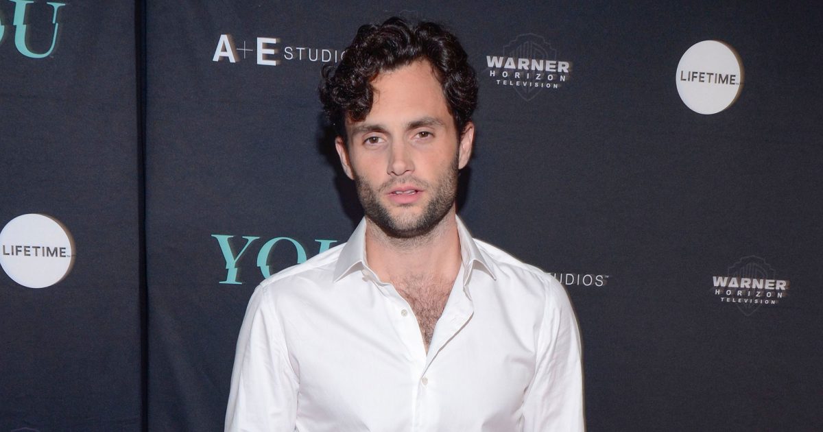 Penn Badgley de You detalla filmar escenas de masturbación 'más duras'