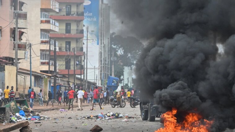 Protestas contra la Junta paralizan capital de Guinea