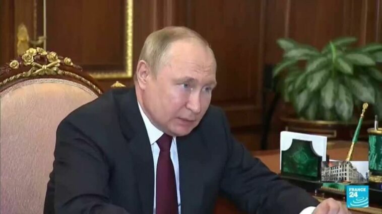 Putin ordena a los rusos que sigan luchando tras la caída de una ciudad clave en Ucrania