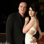 Celebre: mientras los estadounidenses celebran el nacimiento del país, el director Quentin Tarantino y su esposa Daniella tienen otra razón para celebrar: el nacimiento de su hija