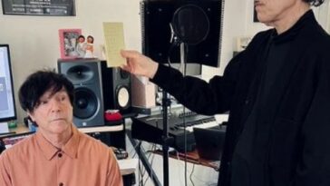 Sparks llega al estudio para comenzar a trabajar en un nuevo álbum
