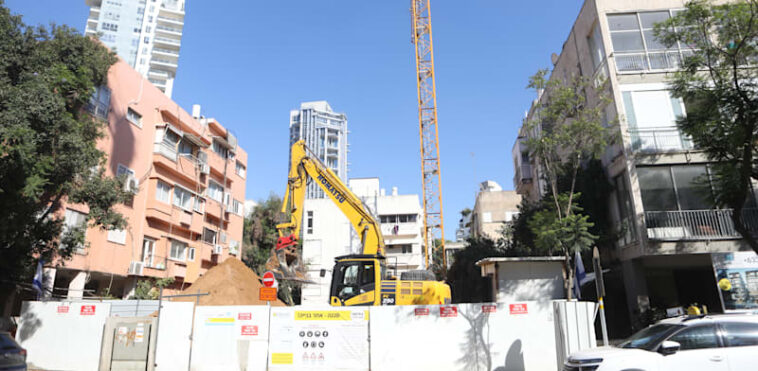 Demolition and reconstruction in Rova 4, Tel Aviv  credit: Shlomi Yosef