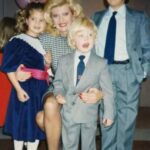 Es posible que Ivana Trump no haya llegado a la Casa Blanca, pero disfrutó de su papel como una madre amorosa para sus tres hijos y describió con orgullo cómo los crió sin la ayuda de su padre.