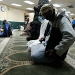 Una nueva encuesta revela que los musulmanes en la ciudad de Nueva York se enfrentan al aumento del racismo y las amenazas a edades tempranas