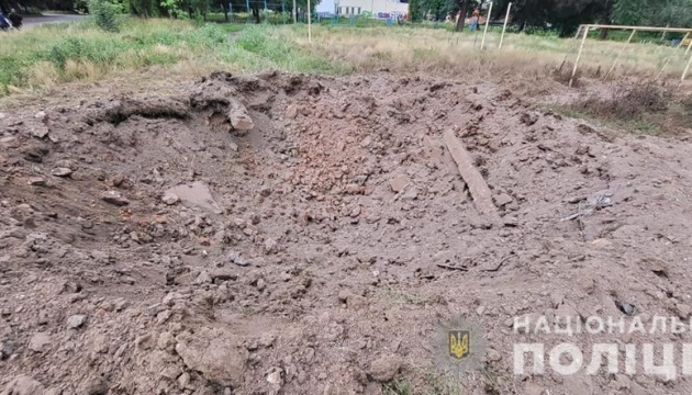 Una persona muerta, tres más heridas en el bombardeo enemigo de la región de Kharkiv