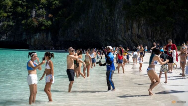 'Vender premium': Tailandia desalienta los descuentos, quiere turistas de alto valor