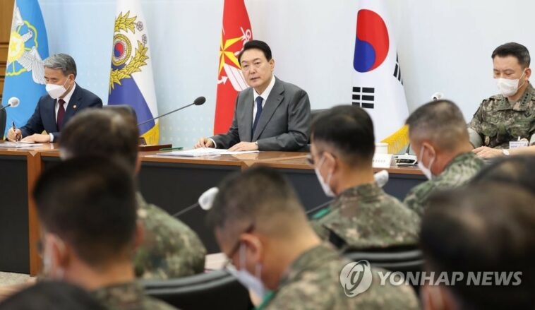 Yoon ordena al ejército que castigue rápidamente a Corea del Norte en caso de provocaciones