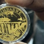 Zimbabue introduce monedas de oro con la esperanza de reducir la demanda de dólares estadounidenses