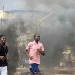100 personas arrestadas en toque de queda nocturno en Sierra Leona