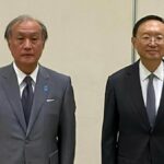 Altos funcionarios de Japón y China sostienen conversaciones de siete horas