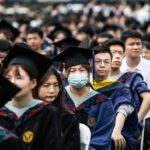 COMENTARIO: China enfrenta un exceso de oferta de graduados universitarios y una escasez de trabajadores calificados