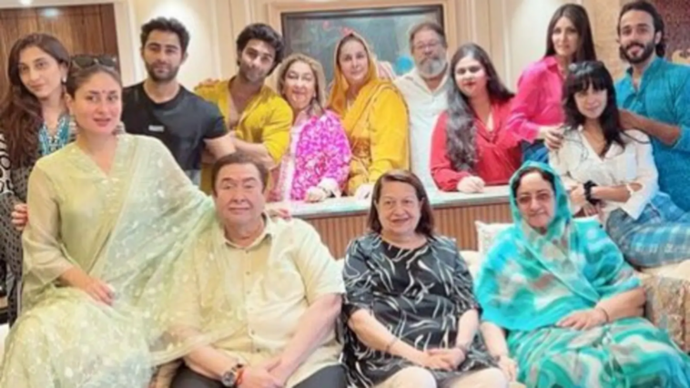 Dentro de las celebraciones de Raksha Bandhan de la familia Kapoor: Kareena Kapoor, Riddhima Kapoor, Aadar Jain y otros asisten