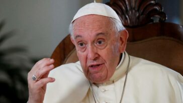 El Papa elogia la salida de los barcos de grano ucranianos como un "signo de esperanza"