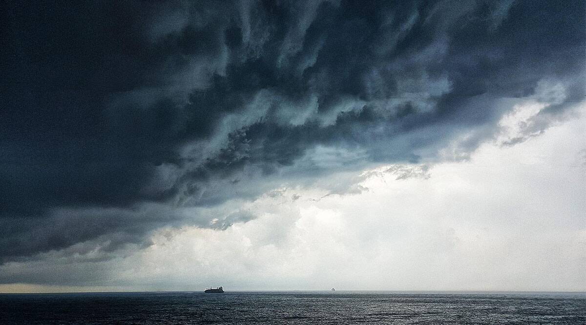 A thunderstorm cloud