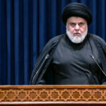 El clérigo iraquí Sadr insta al poder judicial a disolver el parlamento para fines de la próxima semana
