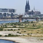 El dragado flotó cuando los bajos niveles de agua del Rin afectaron a la industria alemana