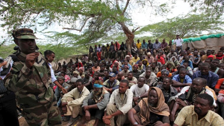 El gobierno somalí busca tomar medidas enérgicas contra los 'tribunales en la sombra' de Al-Shabab