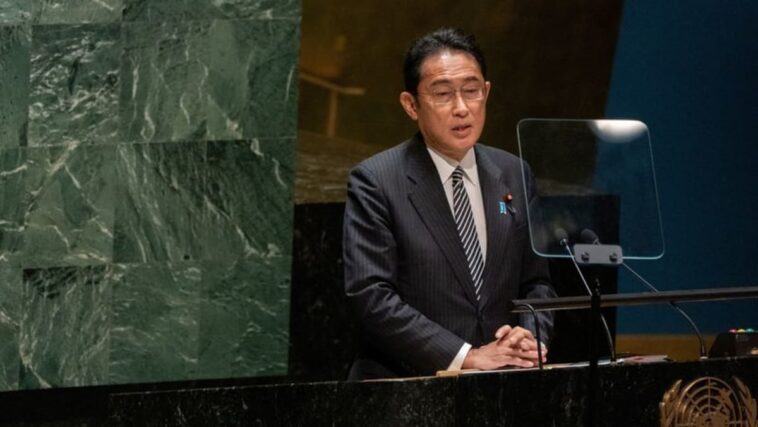 El primer ministro de Japón, Kishida, insta a los estados nucleares a actuar 'responsablemente' sobre la no proliferación