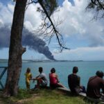Expertos mexicanos colaboran con gobierno cubano para combatir incendio petrolero en Matanzas
