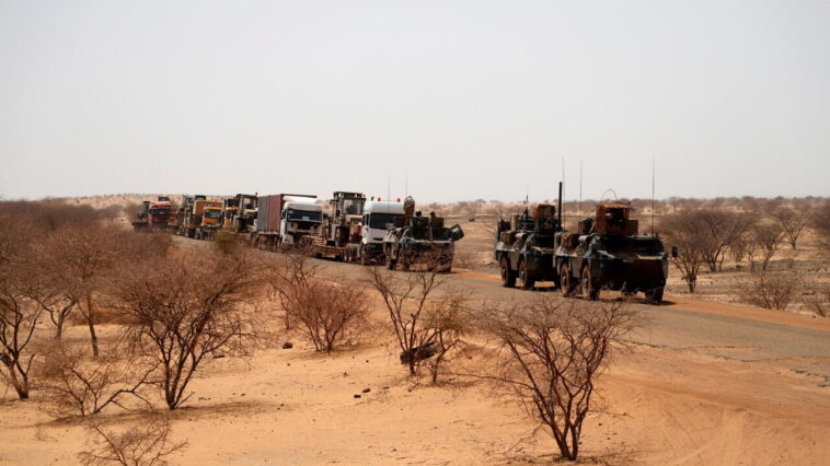 Francia rechaza las acusaciones de Malí de que ayudó a armar a los combatientes islamistas