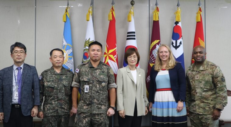 Funcionarios de defensa de Corea del Sur y EE. UU. celebran reunión anual de cooperación en TIC