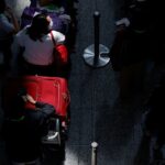 Hong Kong reduce la cuarentena de COVID-19 a 3 días en el hotel de 7 para los viajeros entrantes