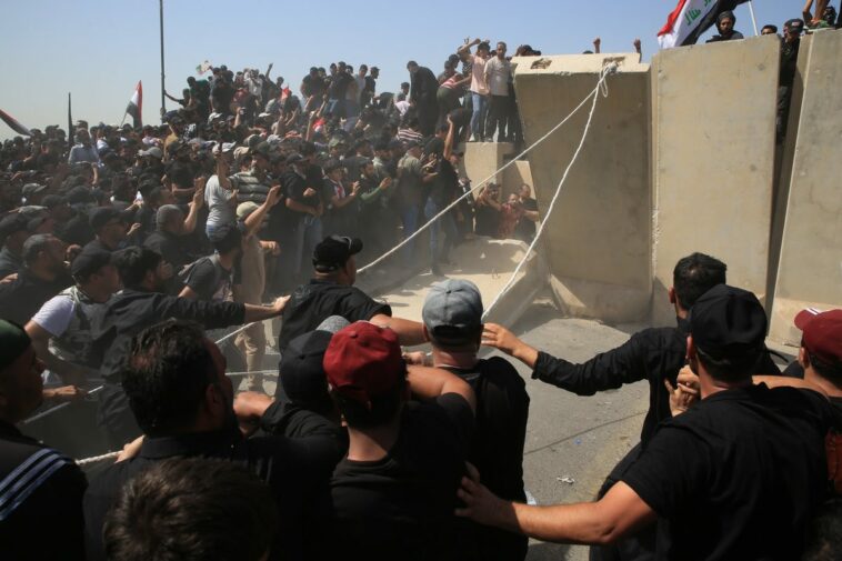 Irak sostiene diálogo para poner fin a estancamiento político en medio del boicot de Sadr