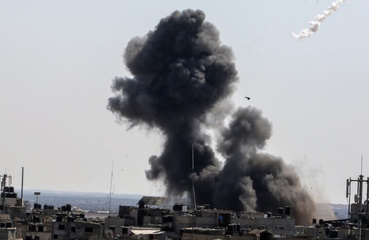 Israel se enfrenta a una amplia condena internacional por el ataque a Gaza