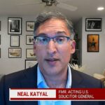 Neal Katyal, el exfiscal general interino, ha dicho que la redada del FBI en Mar-a-Lago muestra que Trump es probablemente objeto de una investigación criminal.