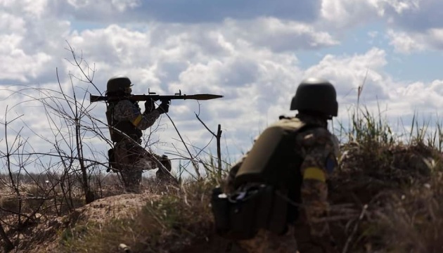Las Fuerzas Armadas de Ucrania rechazan la ofensiva rusa en cuatro direcciones