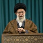 Líder supremo de Irán: Israel se está debilitando a medida que la resistencia palestina se fortalece