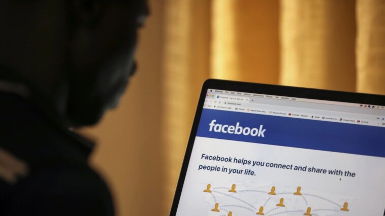Los ministros de Kenia dicen que el gobierno no prohíbe Facebook