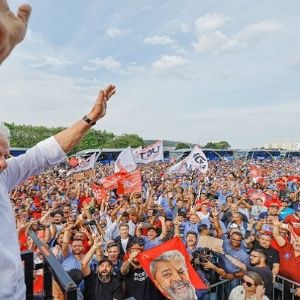 Lula saca a relucir el desprecio de Bolsonaro por la democracia