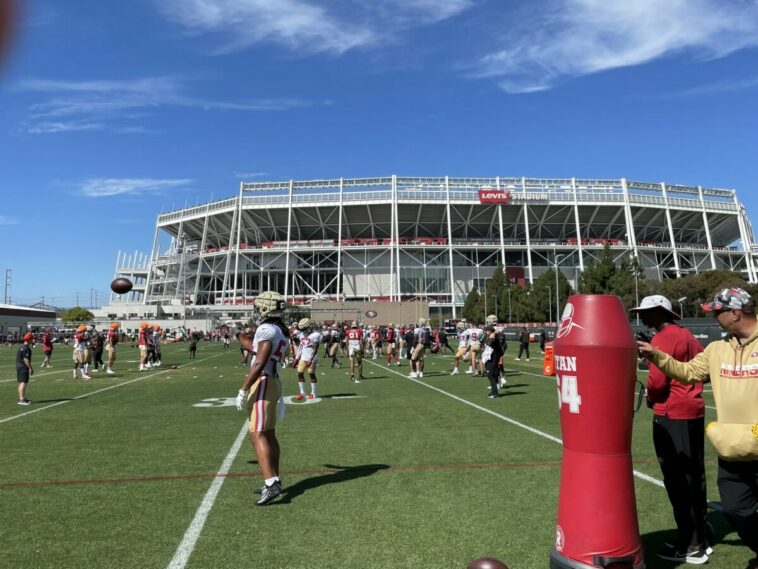 Observaciones del día 8 del campo de entrenamiento de los 49ers;  Trey Lance lo pone en marcha
