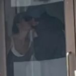 Fruncir el ceño: Olivia Wilde, de 38 años, y Harry Styles, de 28, compartieron un beso después de disfrutar de un entrenamiento en pareja en la ciudad de Nueva York el jueves.