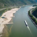 Ríos secos: el tráfico se atasca en el Rin mientras la falla del motor empeora los problemas